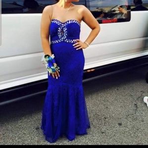 Beautiful blue lace dress